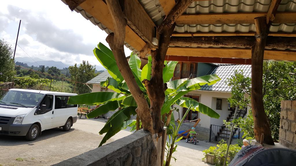 Olga'S Home バトゥーミ エクステリア 写真